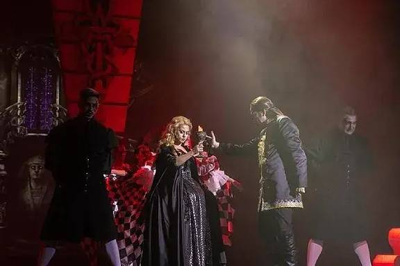 мюзикл "Дама Пик"