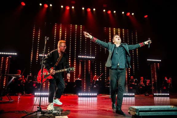 Легендарные хиты Depeche Mode «Enjoy The Symphony» Show с оркестром