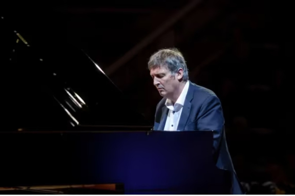 &Kcy;&ocy;&ncy;&tscy;&iecy;&rcy;&tcy; &laquo;&Ncy;&ocy;&tcy;&ycy; &icy; &rcy;&icy;&fcy;&mcy;&ycy; &vcy;&rcy;&iecy;&mcy;&iecy;&ncy;&icy;&raquo;