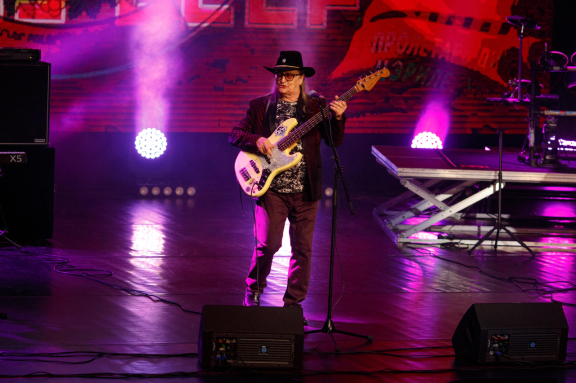 &Lcy;&iecy;&gcy;&iecy;&ncy;&dcy;&ycy; &Vcy;&Icy;&Acy; 70-80&khcy;&khcy;&period; &Mcy;&ycy; &icy;&zcy; &Scy;&Scy;&Scy;&Rcy;&excl;