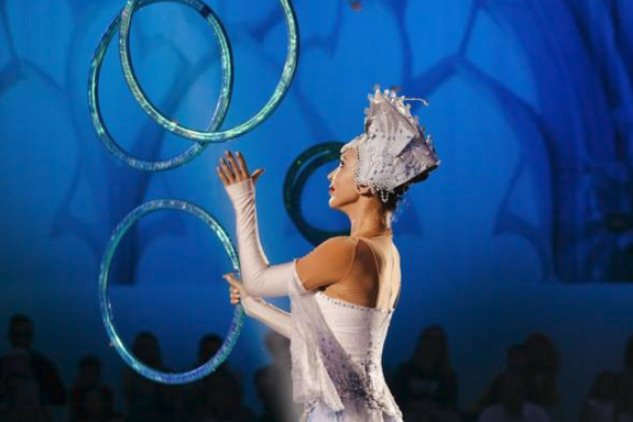 Снежная Королева на льду