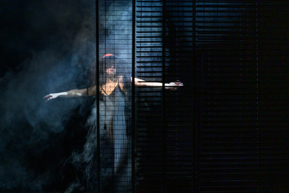 &Ocy;&khcy;&ocy;&tcy;&acy; &ncy;&acy; &mcy;&ucy;&zhcy;&chcy;&icy;&ncy;