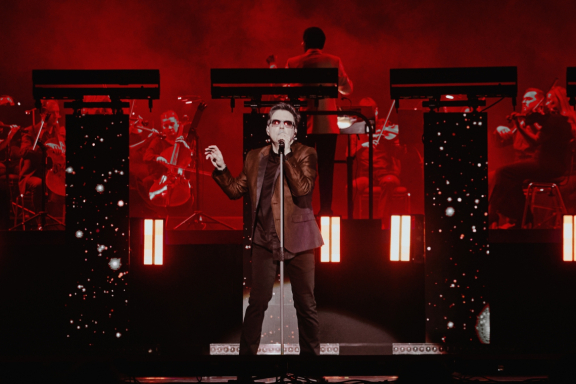 Легендарные хиты Depeche Mode «Enjoy The Symphony» Show с оркестром