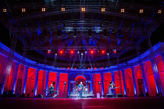 &Gcy;&rcy;&ucy;&pcy;&pcy;&acy; "&Vcy;&ocy;&scy;&kcy;&rcy;&iecy;&scy;&iecy;&ncy;&icy;&iecy;"&period; &Pcy;&iecy;&rcy;&vcy;&ycy;&jcy; &acy;&kcy;&ucy;&scy;&tcy;&icy;&chcy;&iecy;&scy;&kcy;&icy;&jcy; &tcy;&ucy;&rcy;