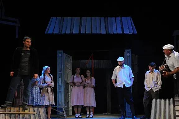 &Vcy;&rcy;&acy;&tcy;&acy;