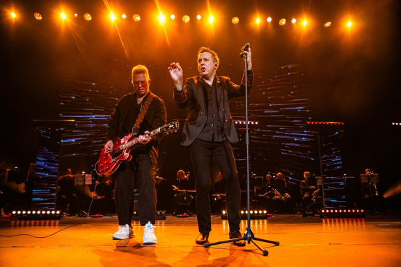 Легендарные хиты Depeche Mode «Enjoy The Symphony» Show с оркестром