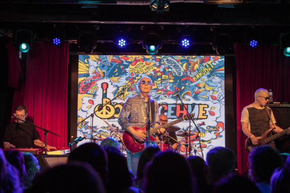 &Gcy;&rcy;&ucy;&pcy;&pcy;&acy; "&Vcy;&ocy;&scy;&kcy;&rcy;&iecy;&scy;&iecy;&ncy;&icy;&iecy;"&period; &Pcy;&iecy;&rcy;&vcy;&ycy;&jcy; &acy;&kcy;&ucy;&scy;&tcy;&icy;&chcy;&iecy;&scy;&kcy;&icy;&jcy; &tcy;&ucy;&rcy;